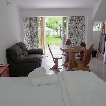 Suites Pancho Villas Bacalar - Lagoon View Exteriör bild